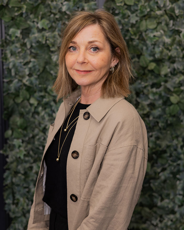 Deena Bacon Profile photo